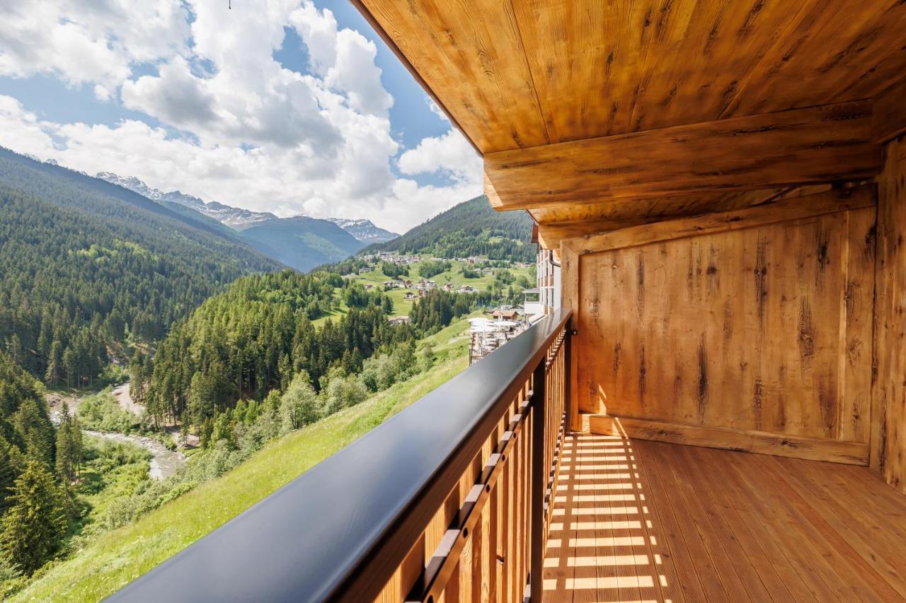Hotel Miravalle Isolaccia Luaran gambar