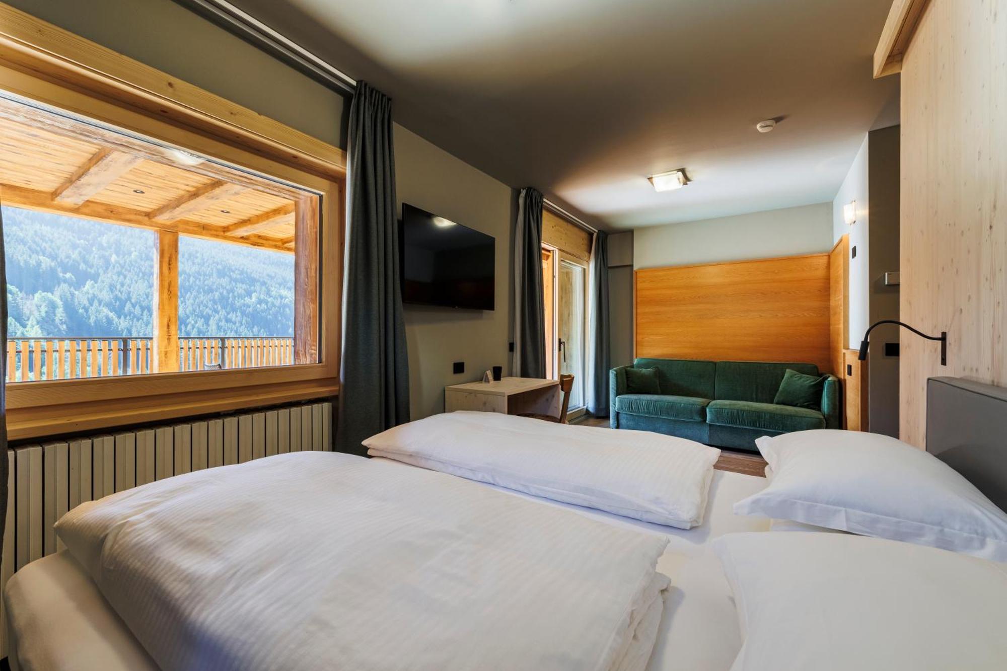 Hotel Miravalle Isolaccia Luaran gambar