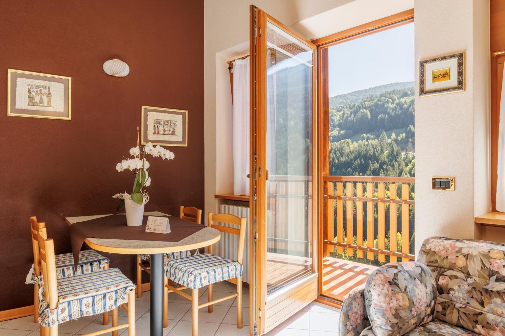 Hotel Miravalle Isolaccia Luaran gambar