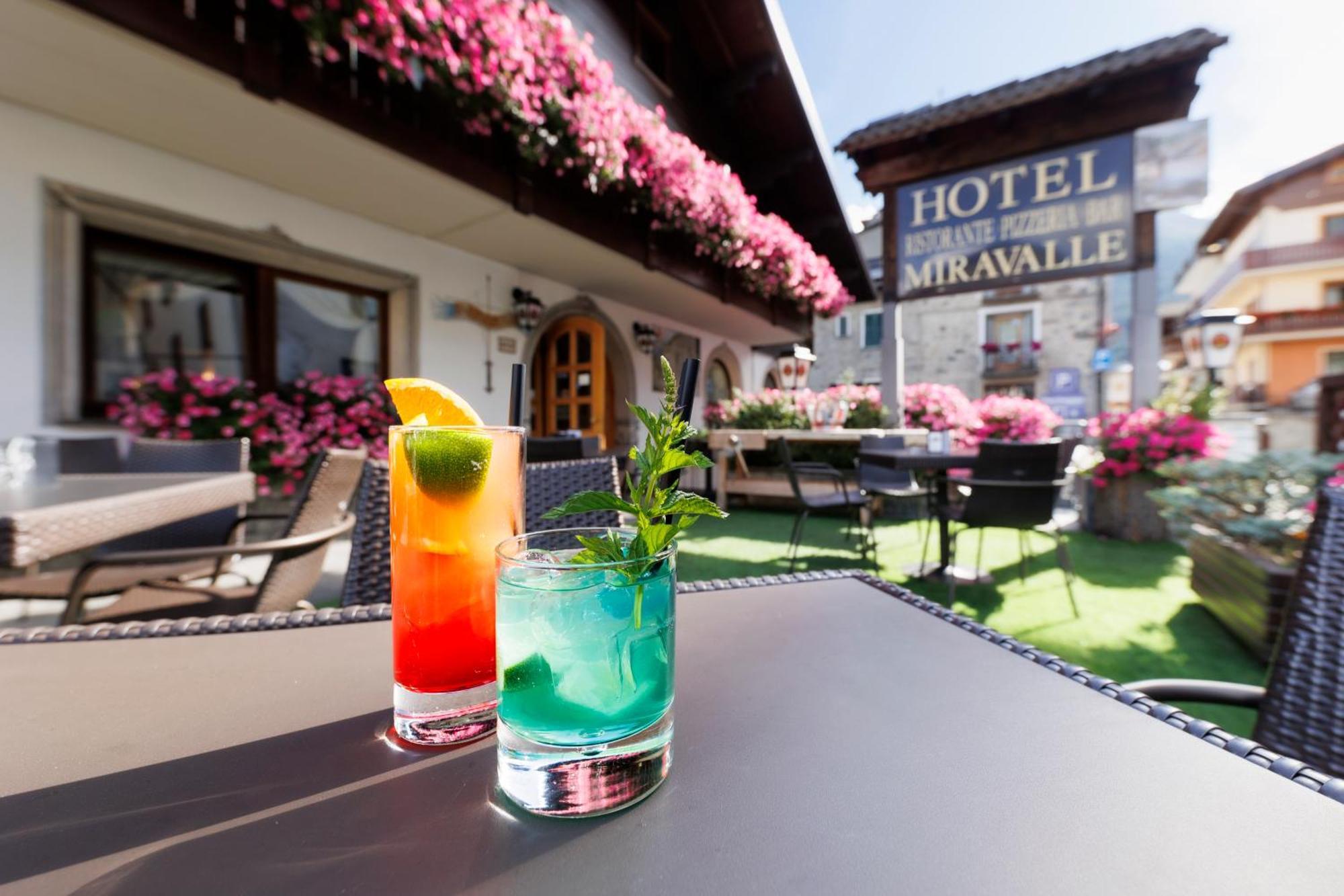Hotel Miravalle Isolaccia Luaran gambar